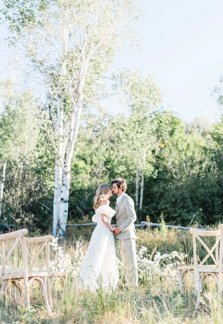 Mountainside Micro Wedding Inspiration