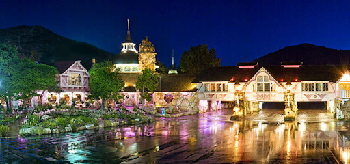 Reminds me of Willy Wonka's Chocolate Factory