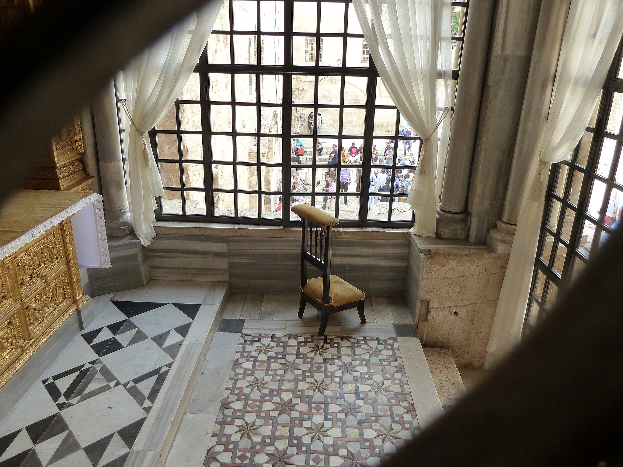 Old_Jerusalem_Church_of_the_Holy_Sepulchre_Chapel_of_the_Franks.jpg