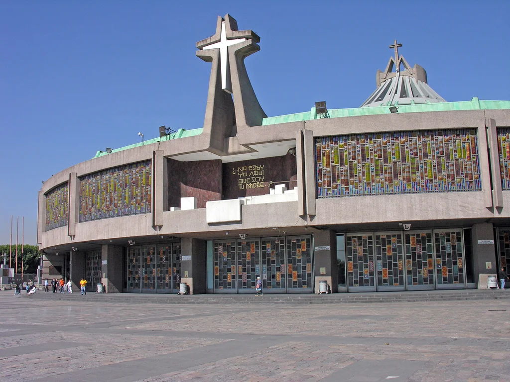 The Basilica of Guadalupe in Mexico City, by Dennis Jarvis (CC BY-SA 2.0)