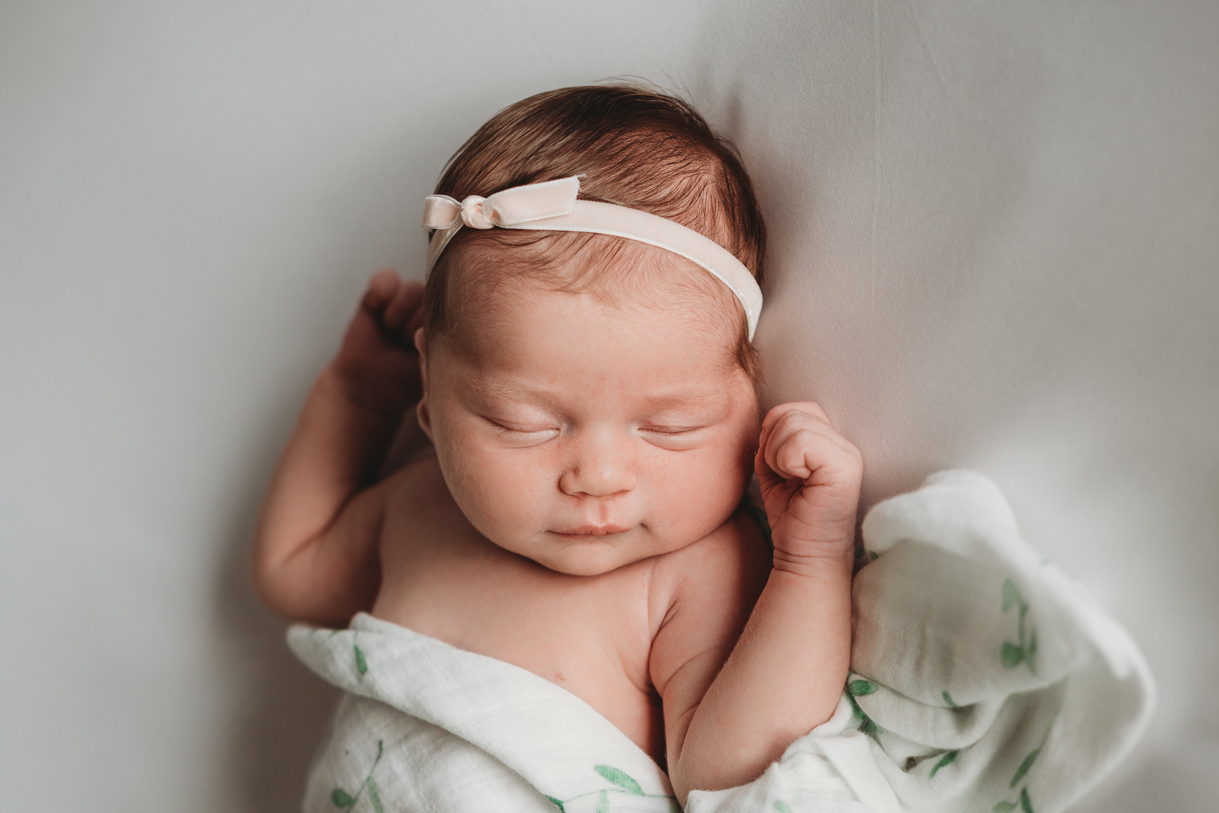 Austin natural newborn photography lifestyle in home-1-3.jpg