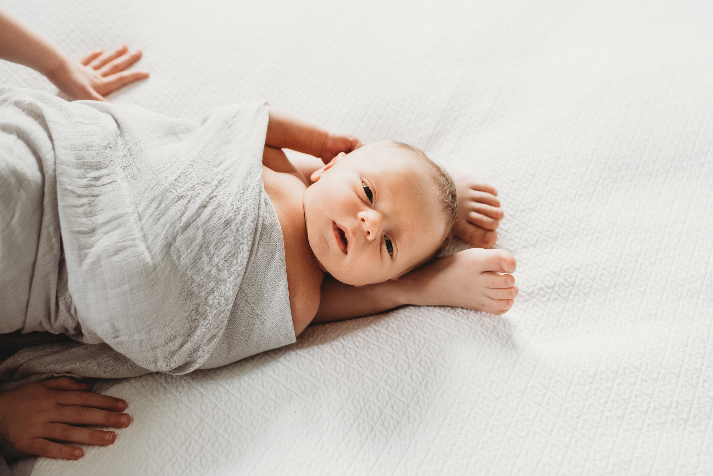 Natural Light Newborn Photographer Austin Texas-10.jpg