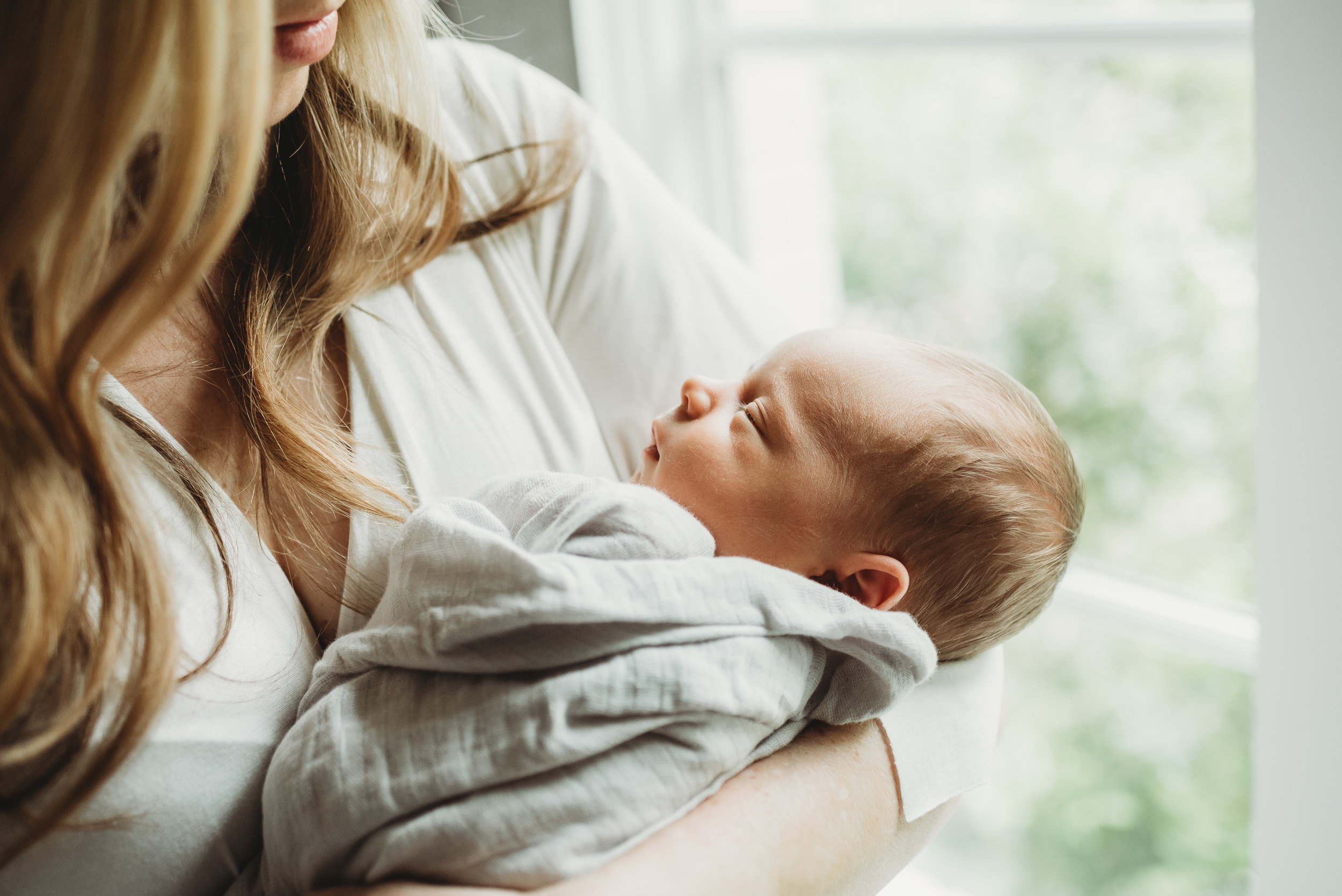 Natural Light Newborn Photographer Austin Texas-16.jpg