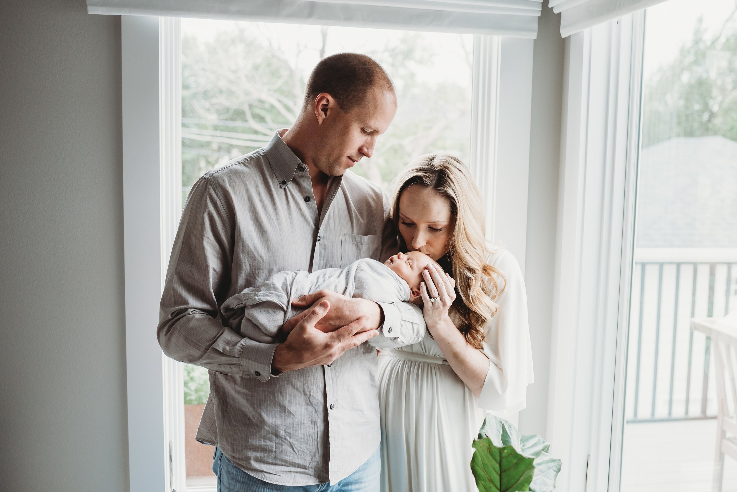 Natural Light Newborn Photographer Austin Texas-23.jpg