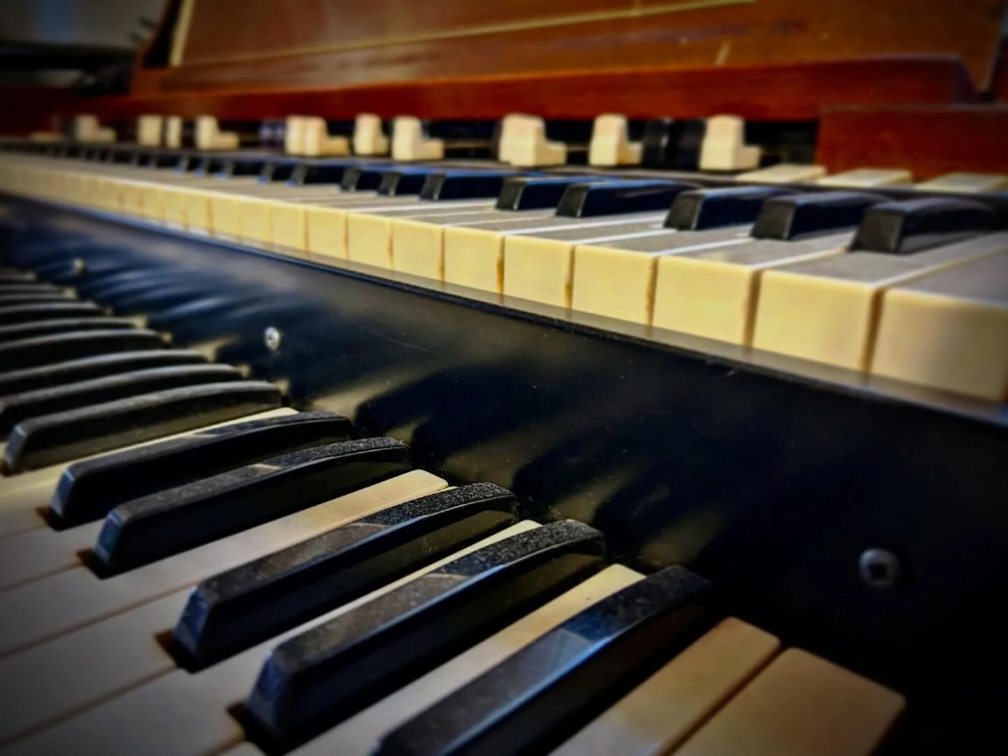 Also@got to track the Hammond this week. Sounds so good when you use the real thing. #musician #recordingsession #hammondorgan #lesliespeaker #sessionmusician