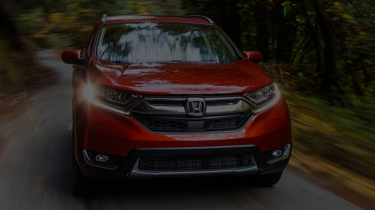 CR-Cars-InlineHero-2018-Honda-CR-V-driving-motion-10-18.jpg
