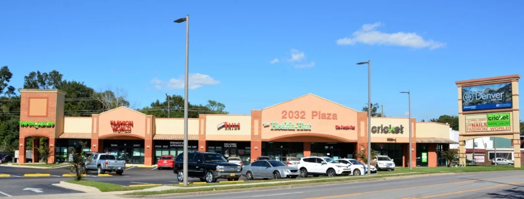 2032 Plaza 4.jpg
