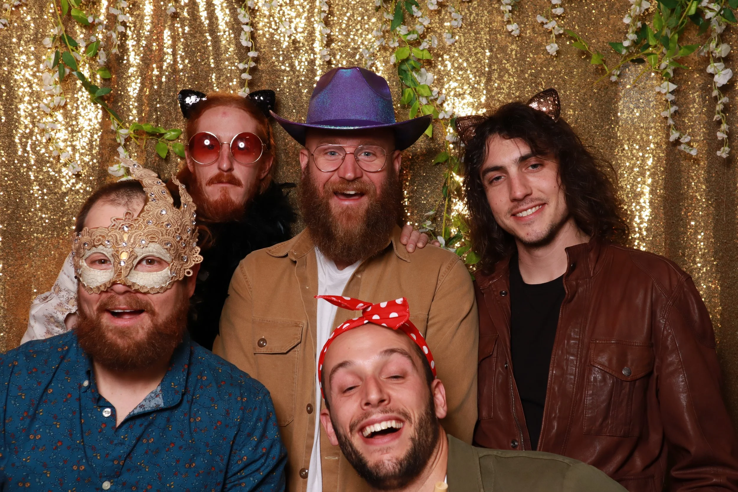 dgo photo booth co. — Thirsty Rooster Trailer Bar