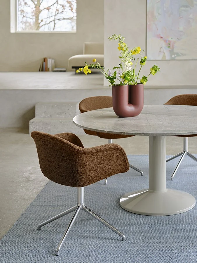 midst-table-140-grey-marble-grey-fiber-armchair-swivel-alu-hearth-4-kink-ply-recycled.jpg