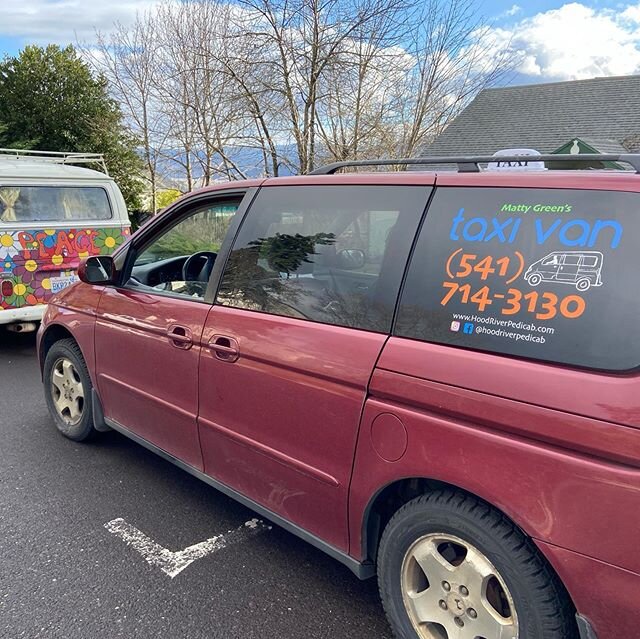 Although not quite as colorful as my riders broken down, hand-painted V-dub, my newest addition to the fleet is a bit more reliable.  Since Thanksgiving I&rsquo;ve pressed our family Honda Odyssey 2002 minivan into service as a cozy 6-passenger taxi 