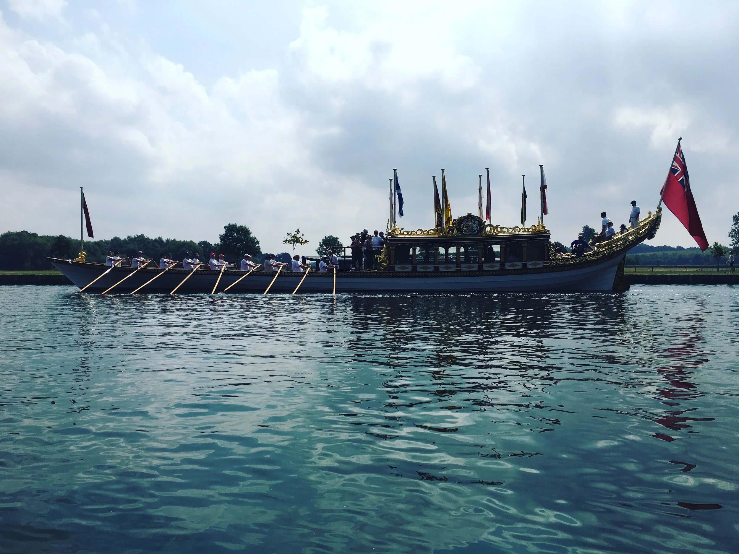 Gloriana_by_Bob_Silver.jpg
