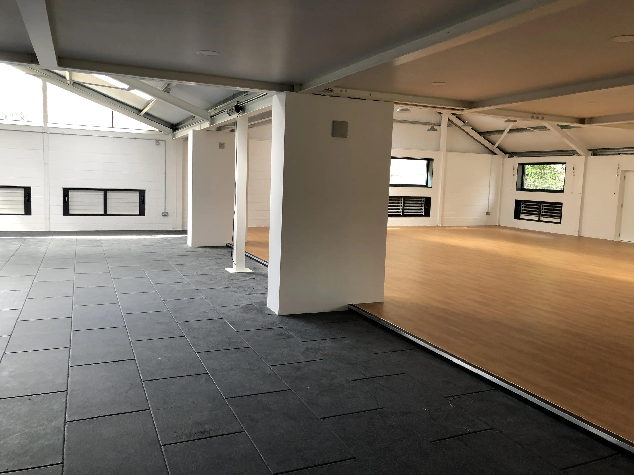 20190426_Gym_new_floor_4.jpg