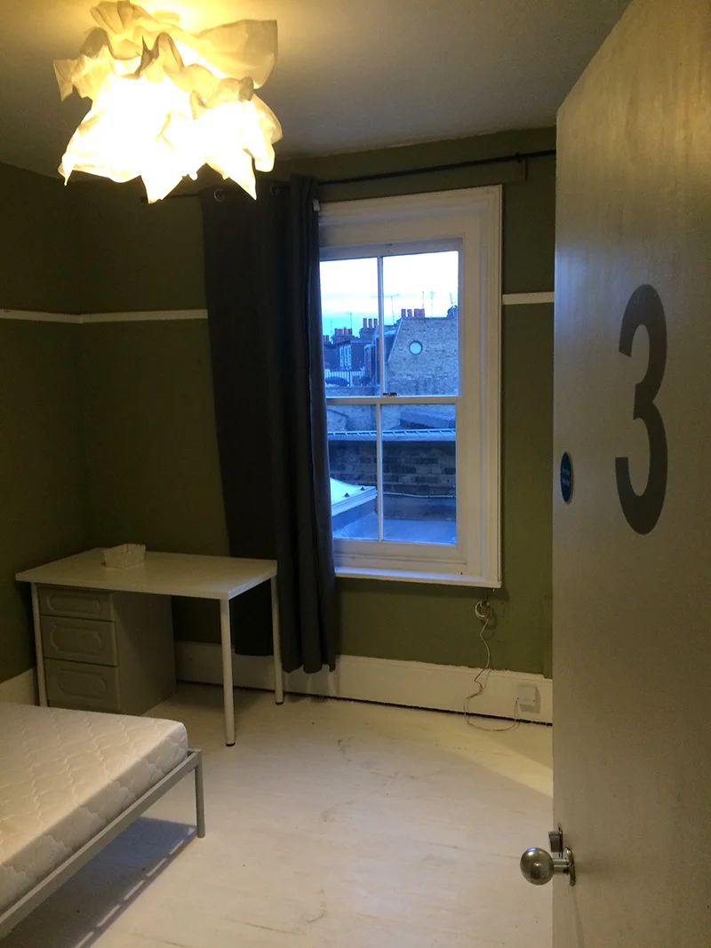 LRC_Resis_Room_No3.jpg