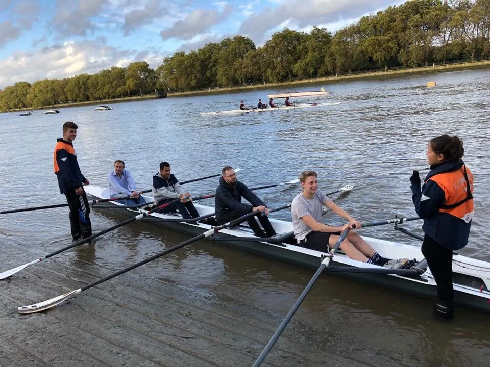 Toprow_2019_getting_on_the_water.jpeg