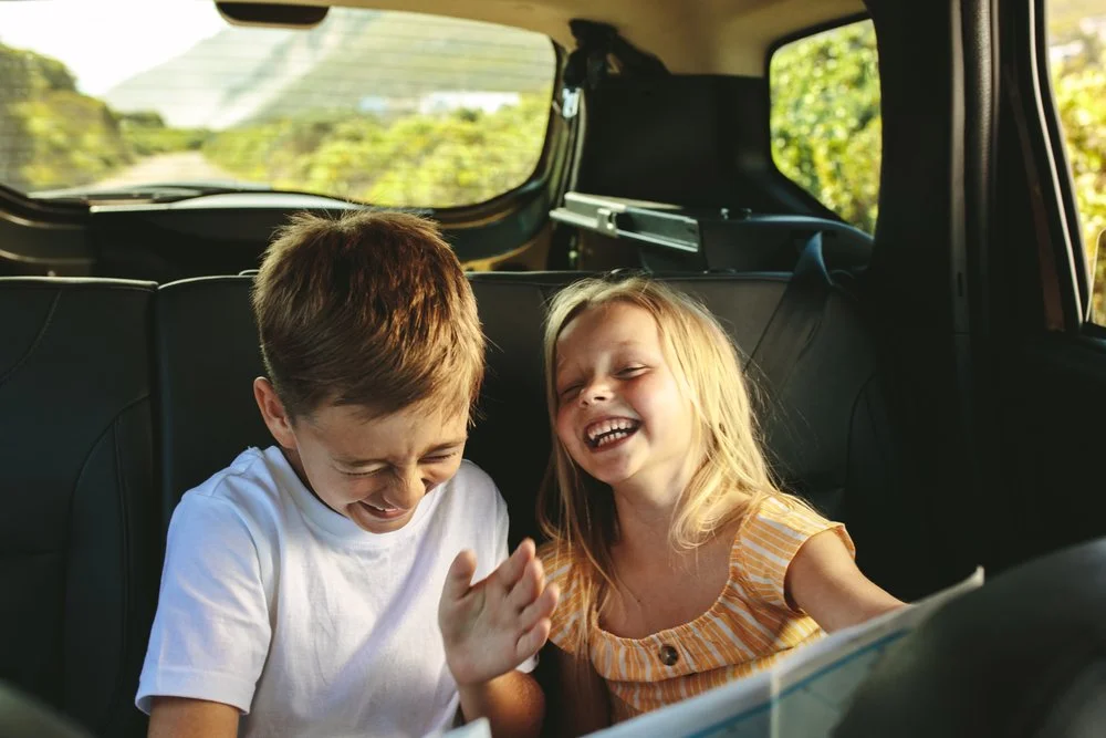 How to keep kids entertained on a long drive