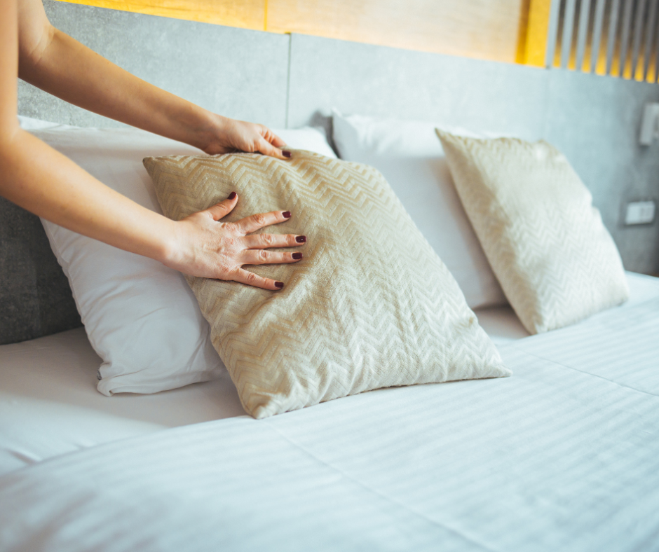 The Advantages of Hiring a Housekeeper/Cook for Your Household