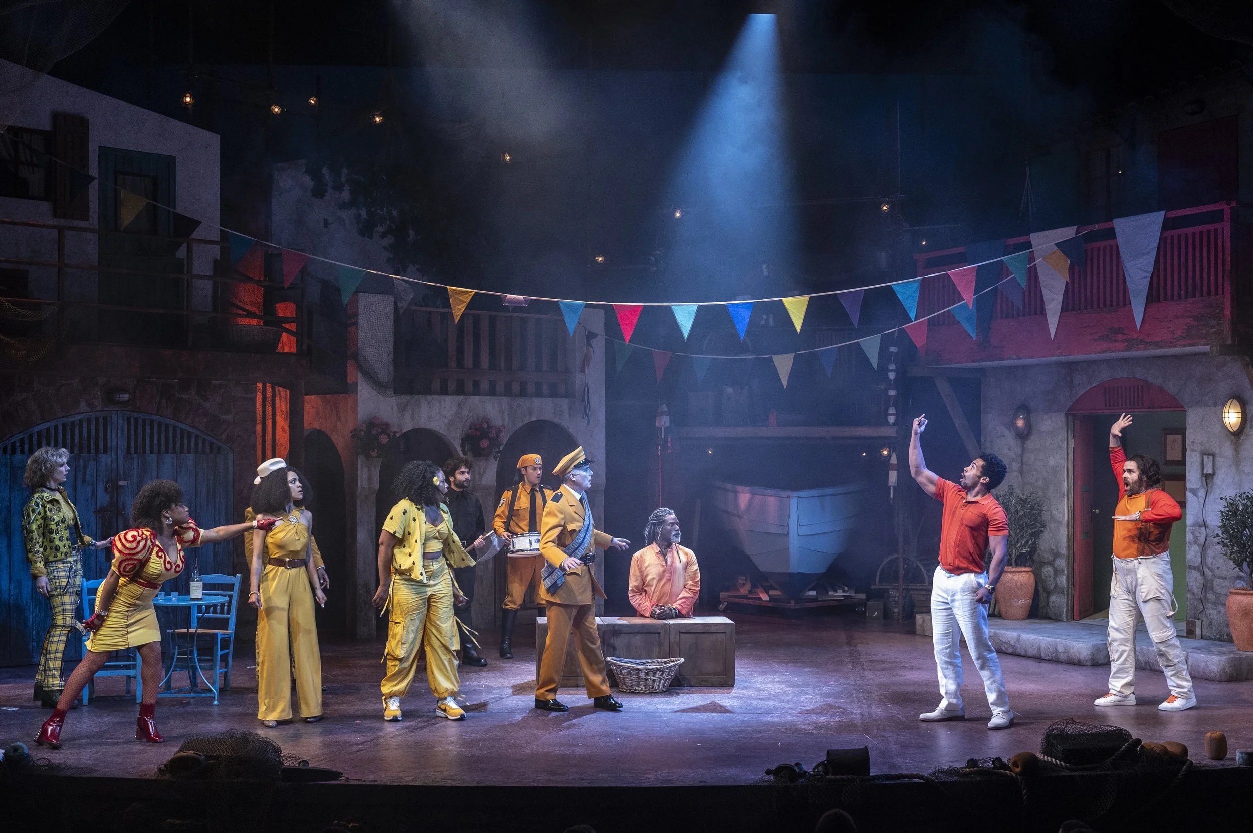 197_Comedy of Errors_full set.jpg