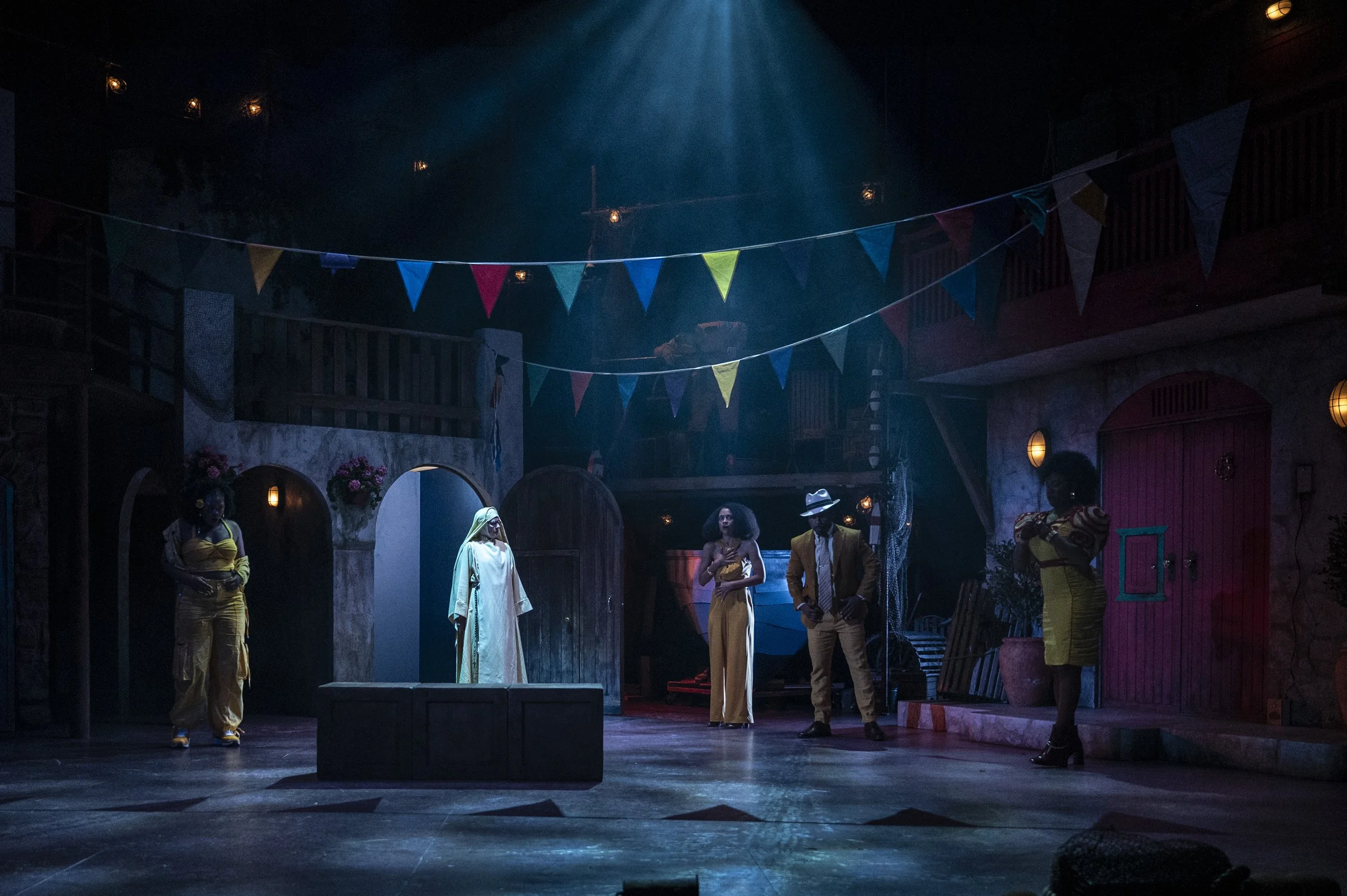 176_Comedy of Errors_full set.jpg