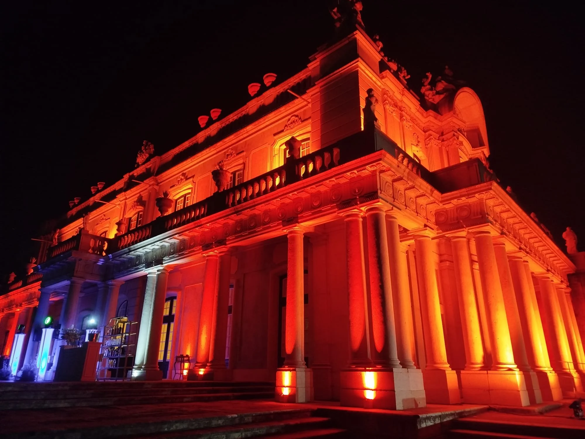 Palacio de Queluz Uplighting Wedding Event 1.jpeg