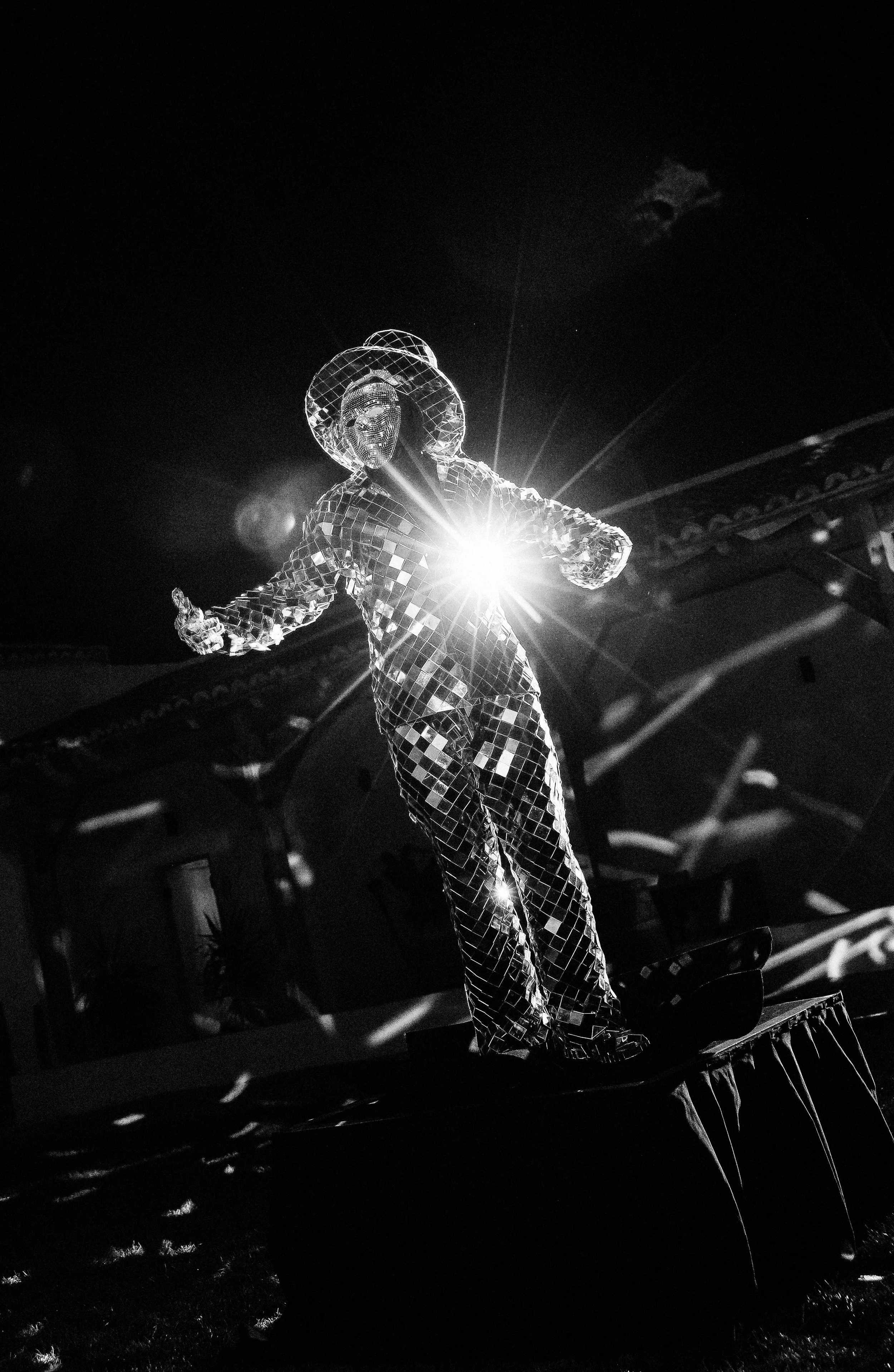 Mirror Dancer Casamento Evento.jpg