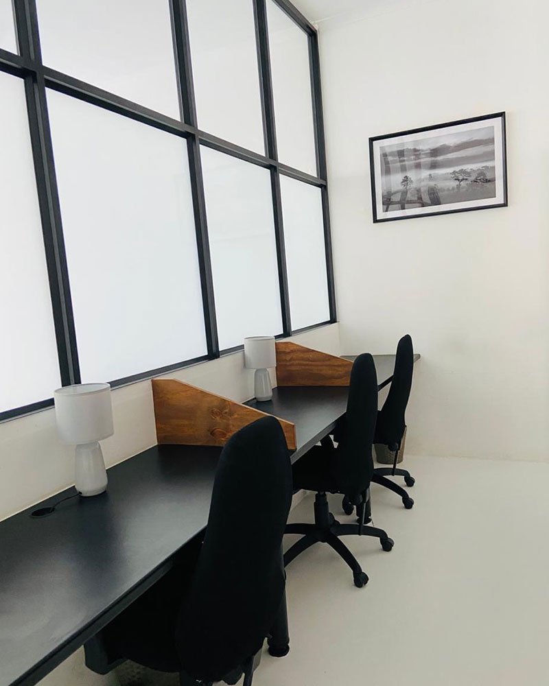 hot-desks-severn-road-studios.jpg