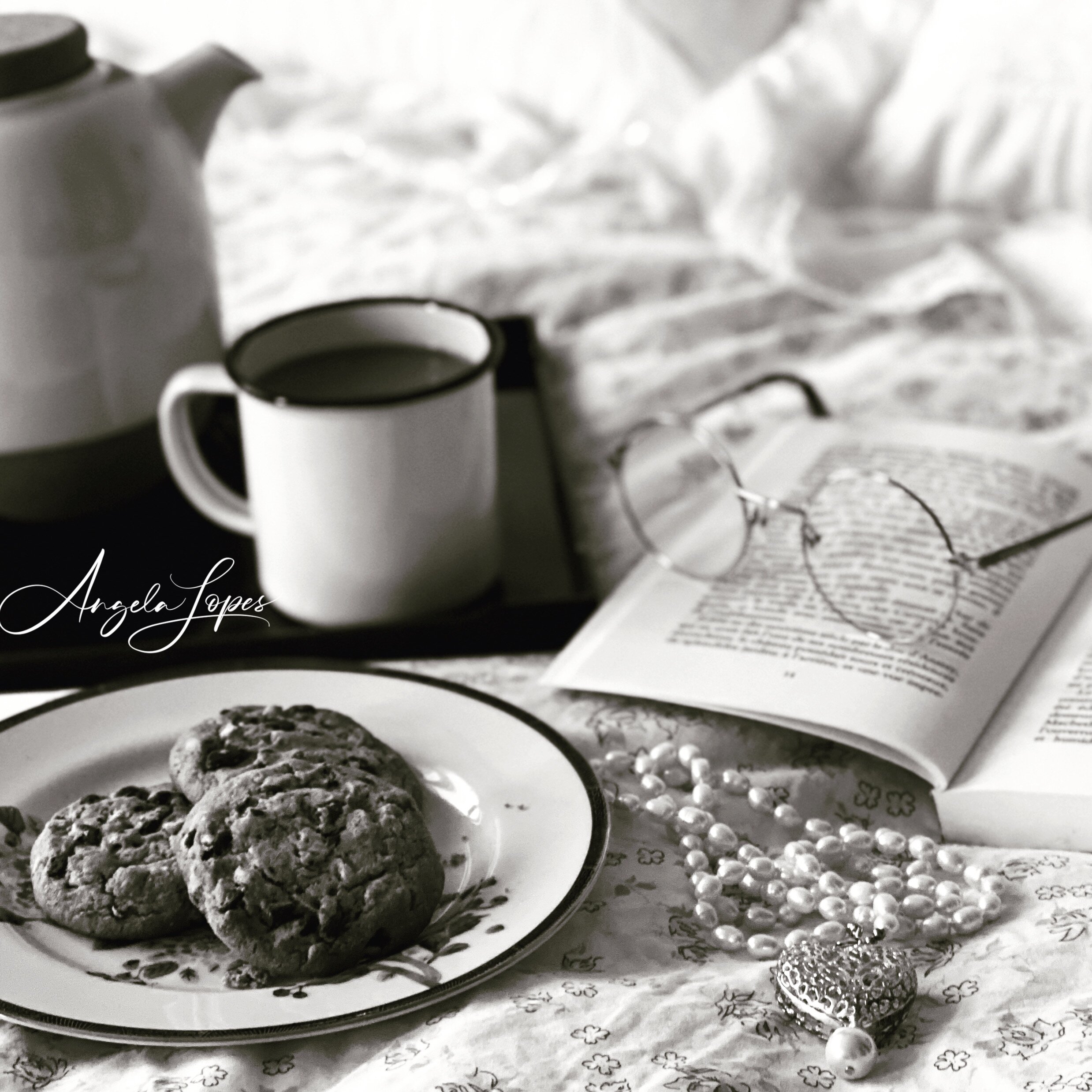 Chocolate chip cookies