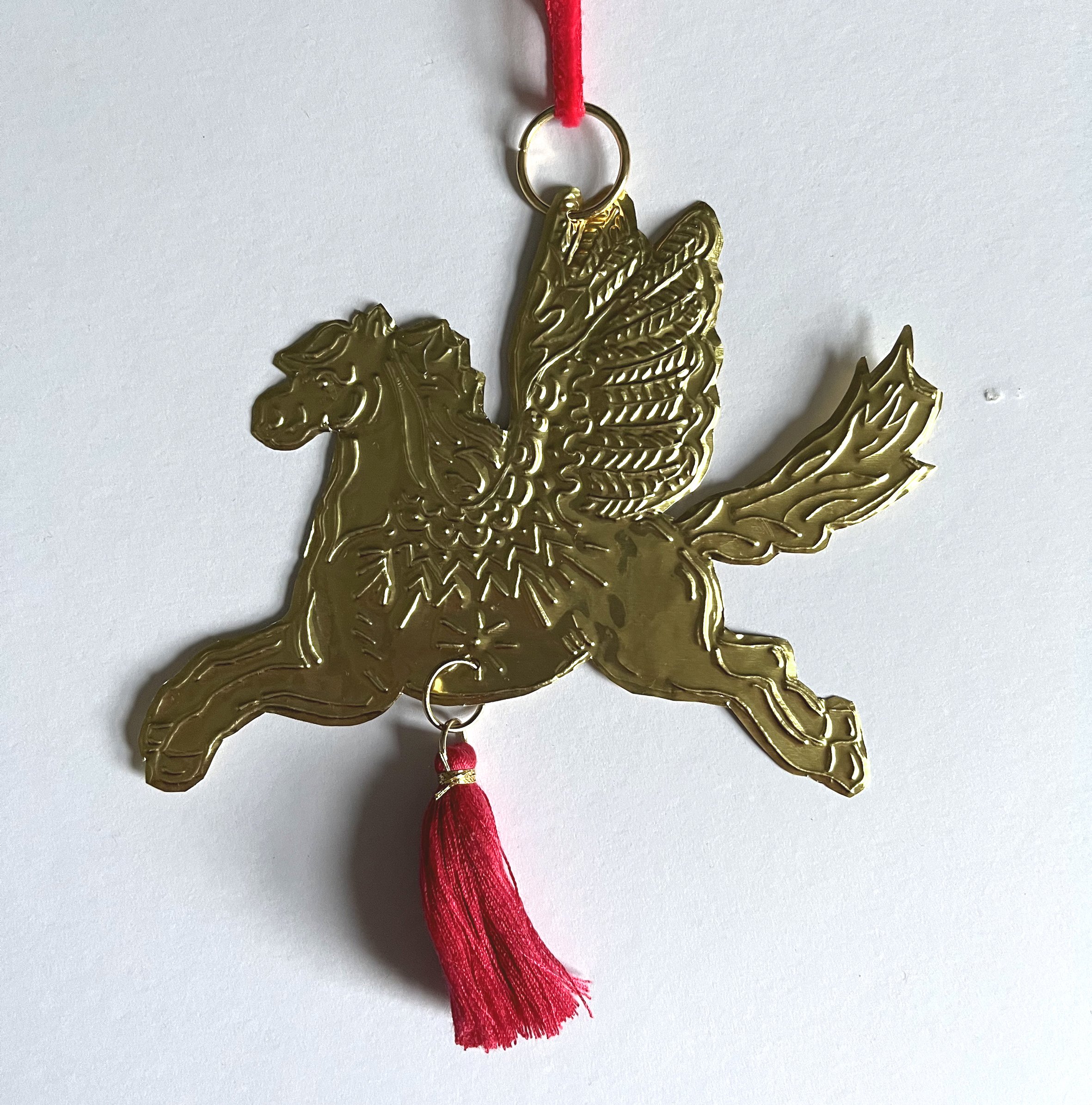 Gold horse tassel dec.jpg