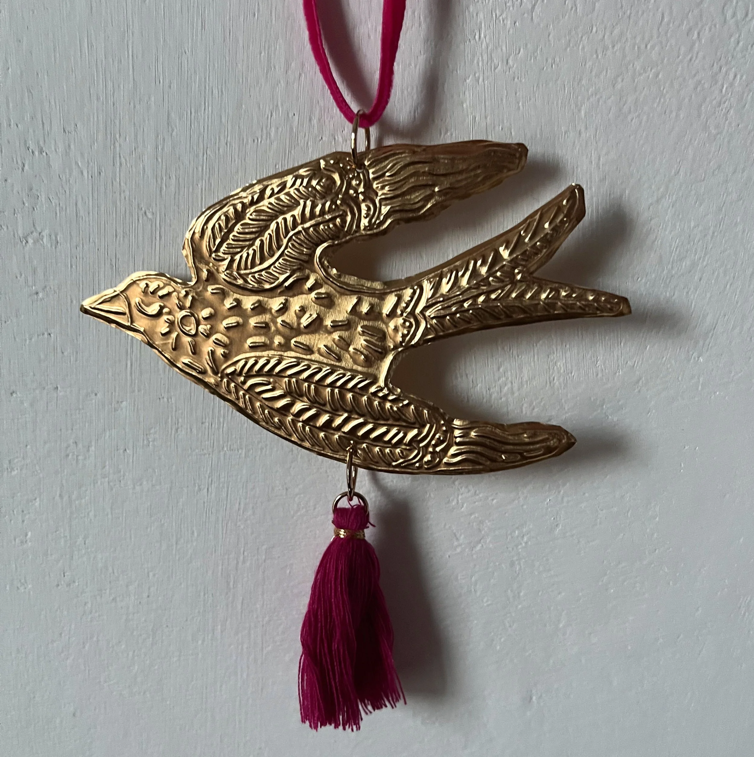 Gold bird star dec close.jpg