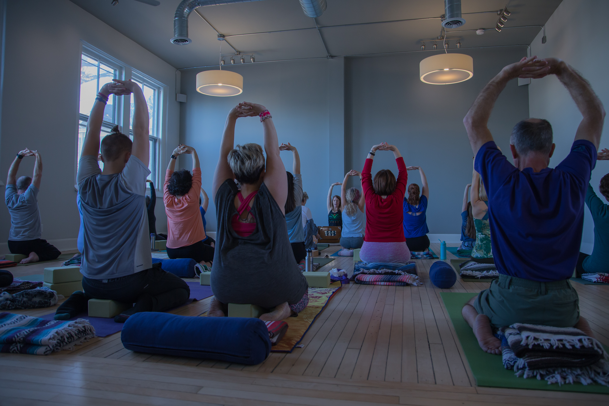 yogaclass-8.jpg