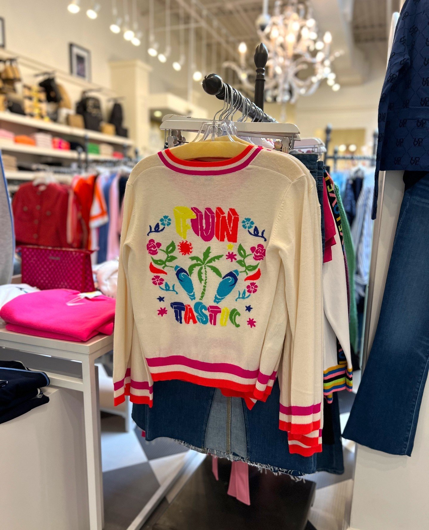 A statement sweater that speaks for itself. 🌺 Find this fun-tastic floral knit and other spring style discoveries at @mellyedina.
