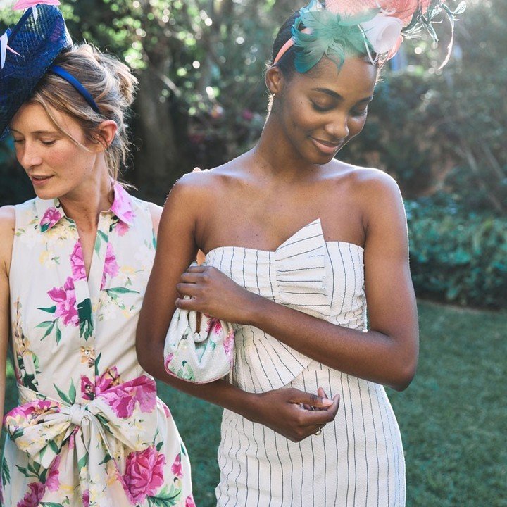 We're gearing up for the 150th Run for the Roses with show-stopping styles from @vineyardvines. 🌹 As the Official Style of the @kentuckyderby, they have the florals, fascinators and limited-edition fabrics to complete your look for a fashion-filled 