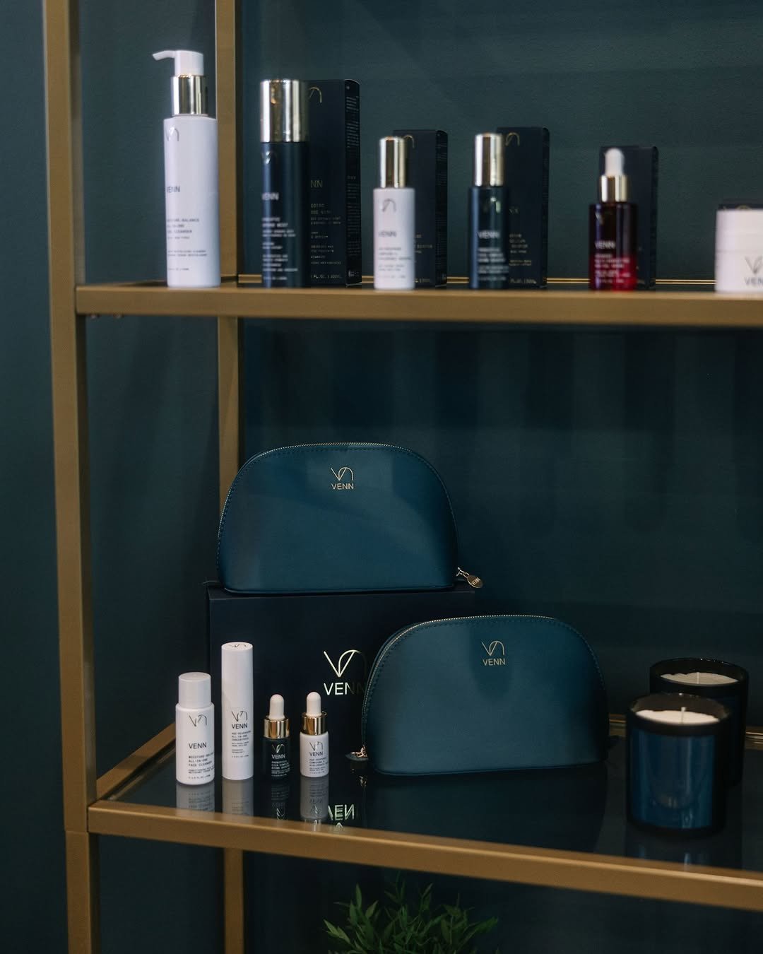 Keep your skin glowing and hydrated all summer long with @laserie.co's expertly curated skincare staples&mdash;thoughtfully picked to support your skin's needs through every sunny day ahead. ☀️⁠