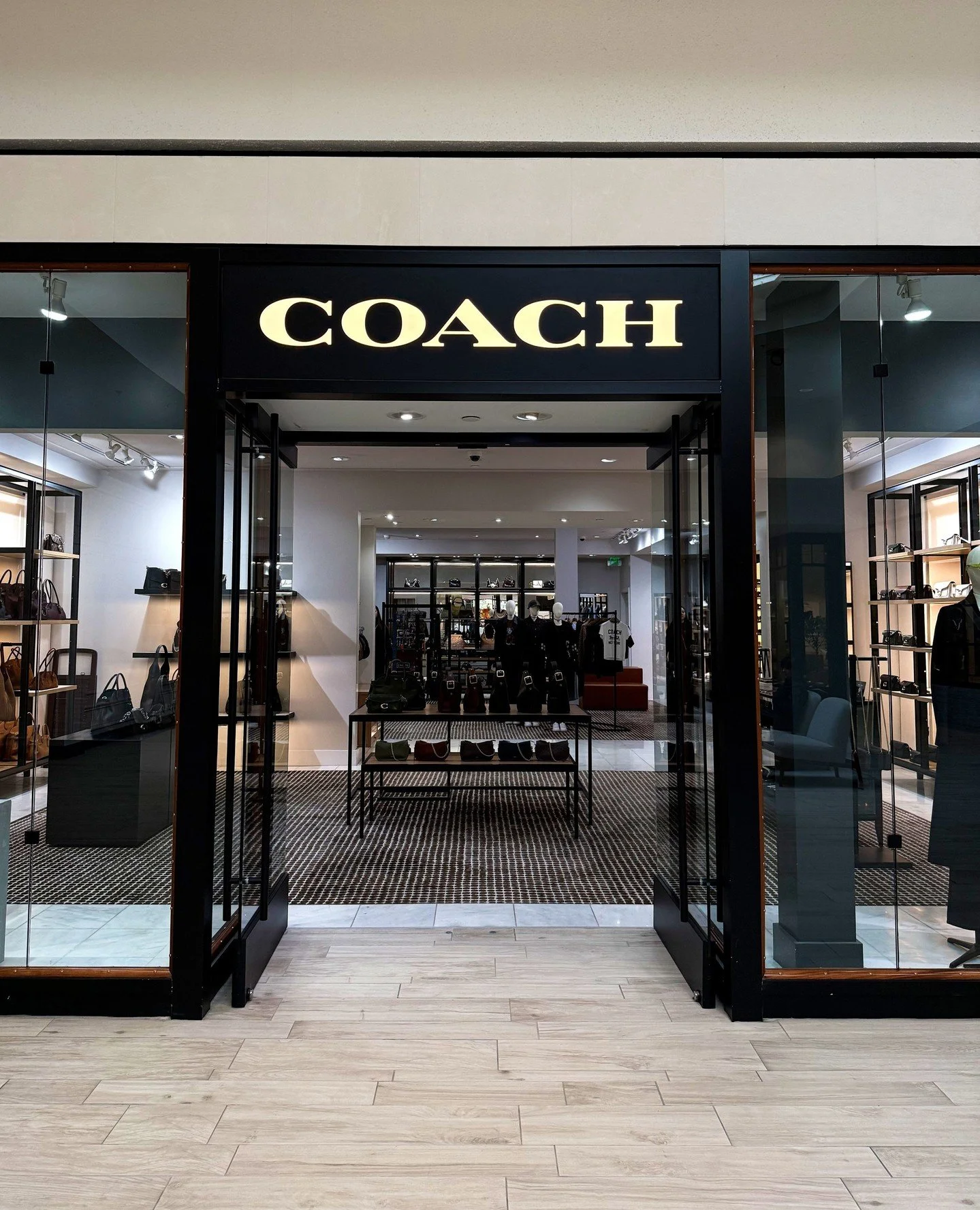 The bag (and brand) taking social media by storm&mdash;@coach's new Kisslock is now available in-store! 🖤 Stop by to try it on for yourself and explore other trending seasonal styles.