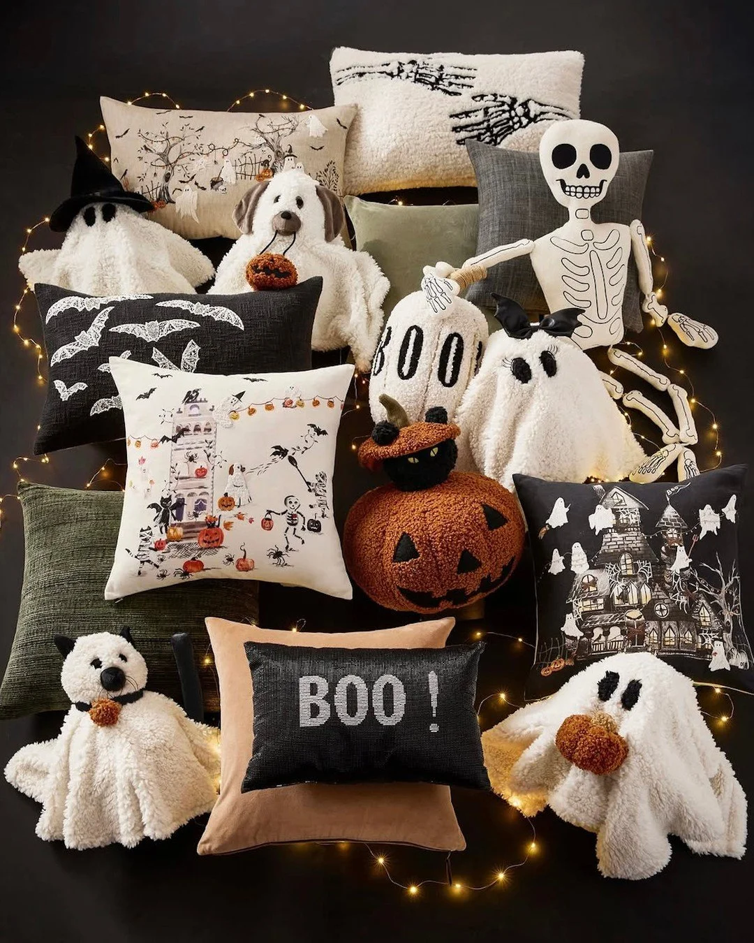 Boo, you! 👻⁠
⁠
Wishing you a safe, spooky and fabulously stylish Halloween weekend! 🎃⁠
⁠
(Photo: @potterybarn)⁠