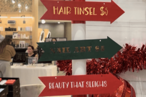 LILI SALON SPA | Tinsel Town Event