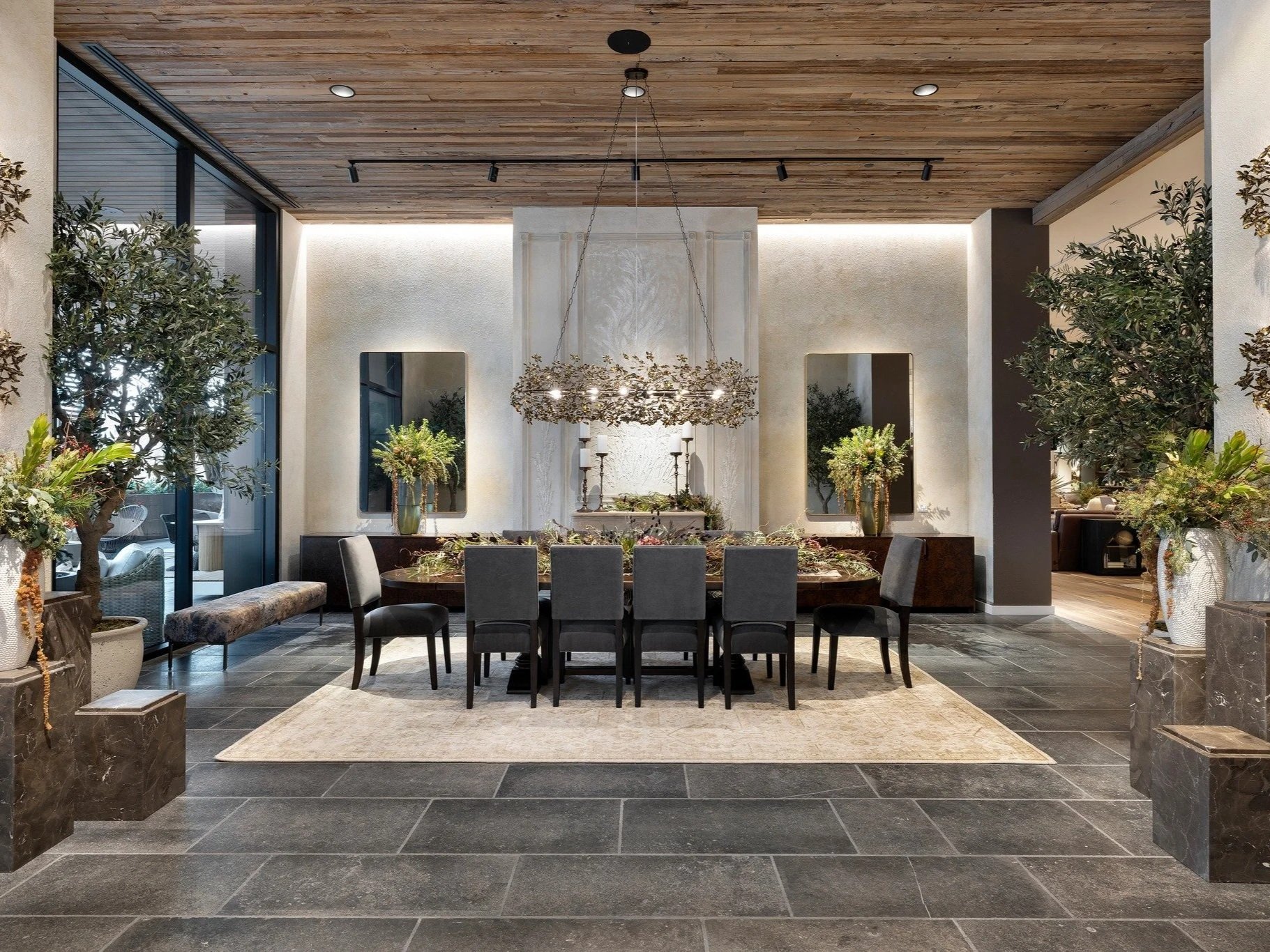 Arhaus | New Location