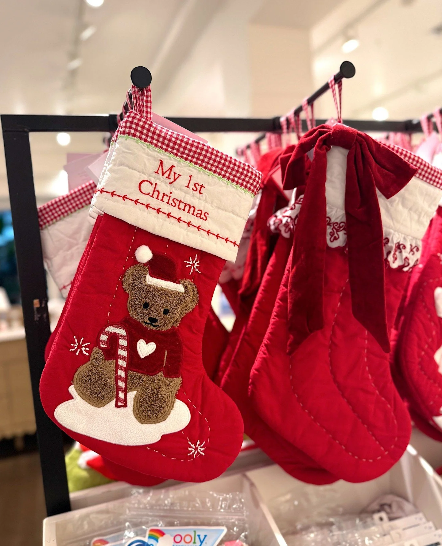 From first Christmas moments to everyday holiday cheer, these festive finds from @potterybarnkids are sure to make your little one&rsquo;s eyes sparkle this season! ✨⁠