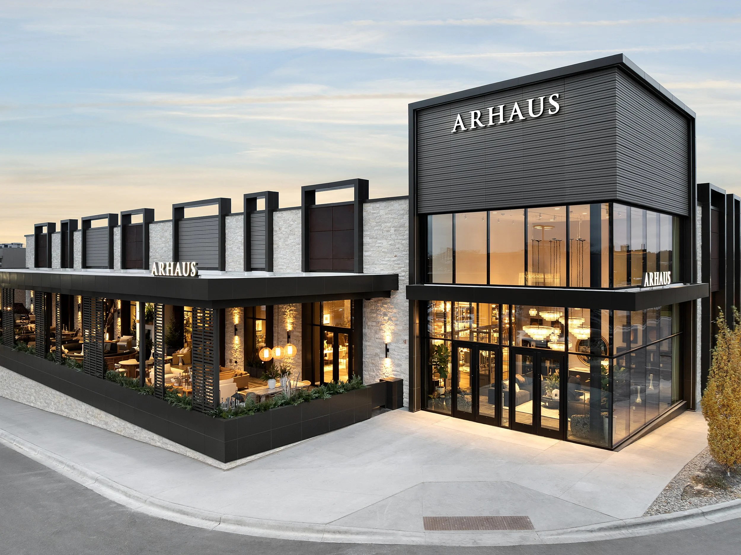 Arhaus | New Location