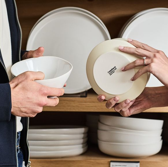 CRATE &amp; BARREL | Wedding Registry Wednesdays