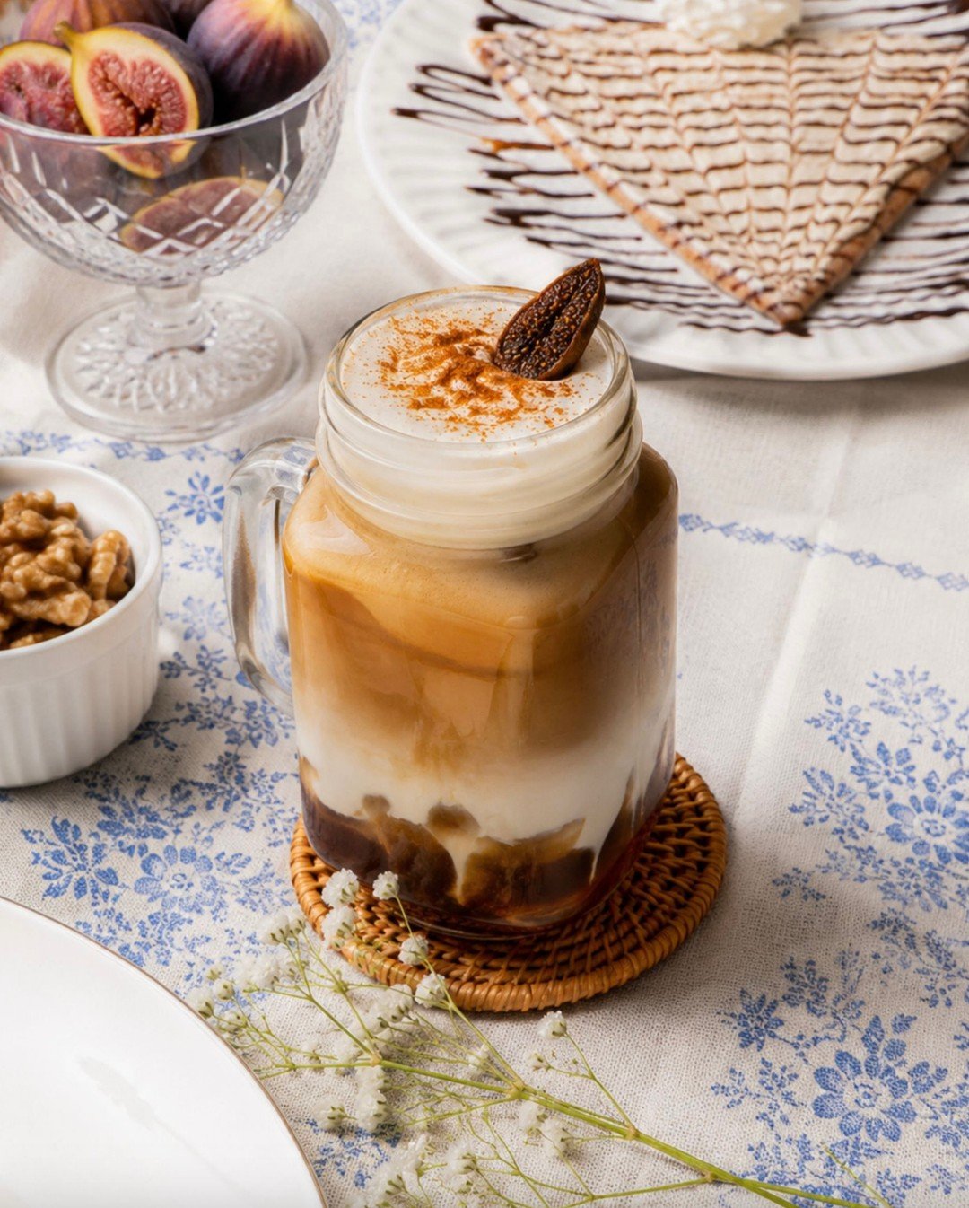 We&rsquo;re savoring the final flavors of summer thanks to @sweetparis&rsquo; delicious seasonal menu! ✨ Sip on a Fig Butter Latte, indulge in a Tiramisu Cr&ecirc;pe, or make it lunch with the Whipped Feta &amp; Bacon Confit Panini. There&rsquo;s ple