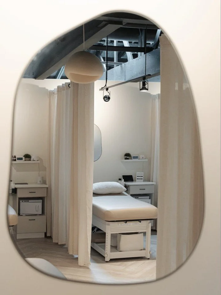 A glimpse inside your next moment of self-care. 🪞 ⁠
⁠
Step inside @facefoundrie for customized skincare treatments designed to refresh, rejuvenate, and bring out your best glow. Visit their website or call (320) 905-6248 to book your next service to