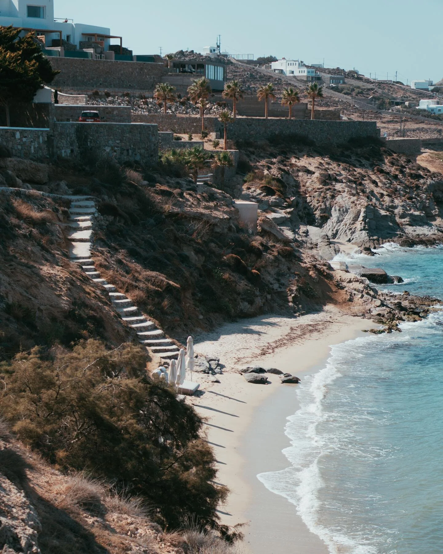 Hidden beach 🏖 🇬🇷.
⁣
#Greece #Mykonos #Travel
