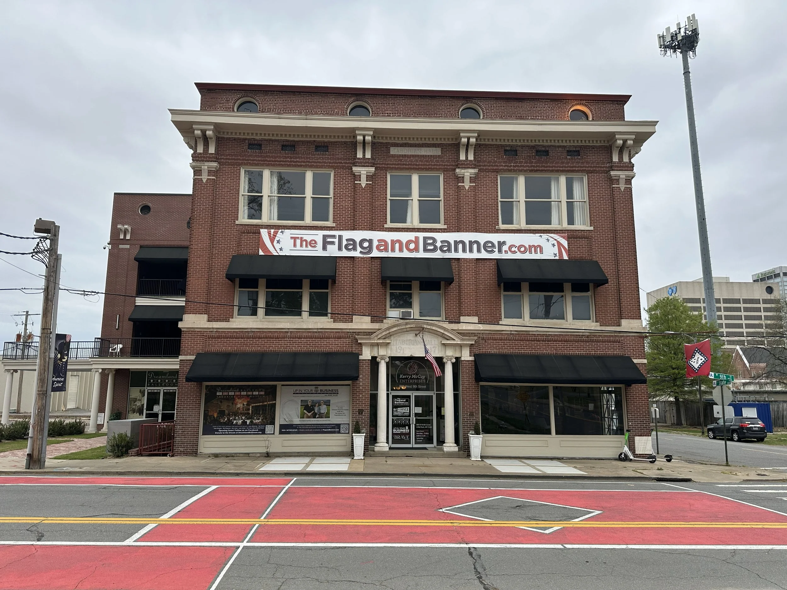 Discover Dreamland Open House and Ballroom Tours