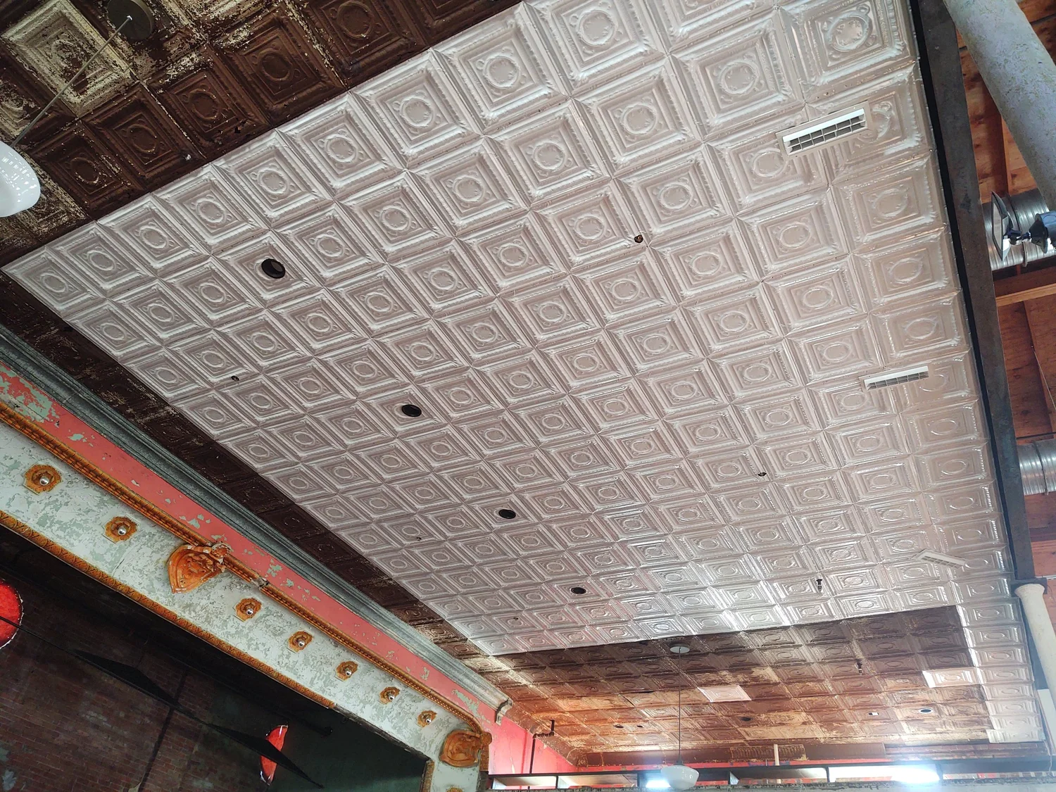 newceiling2.png