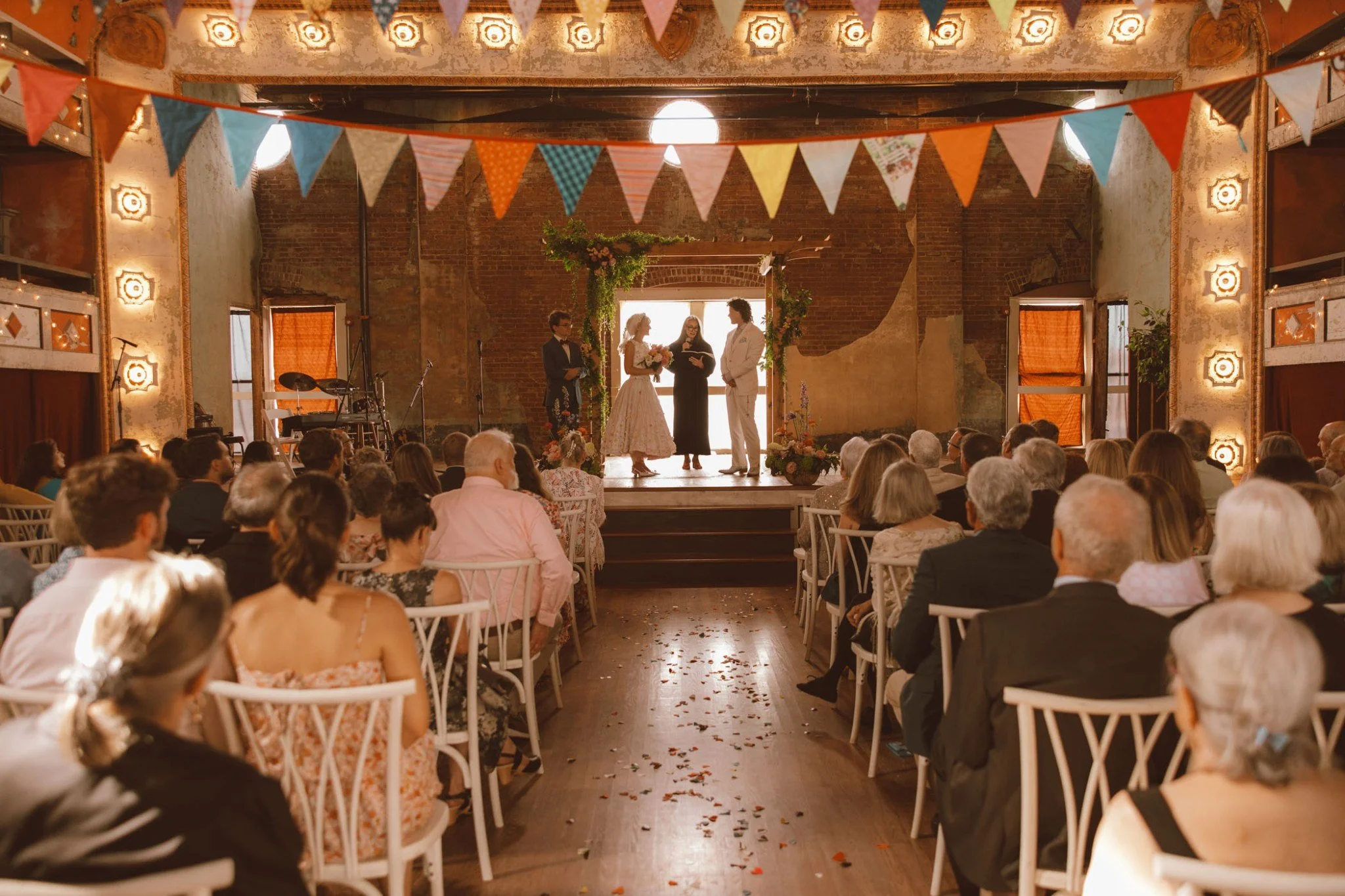 Little_Rock_Colorful_wedding_08.jpg