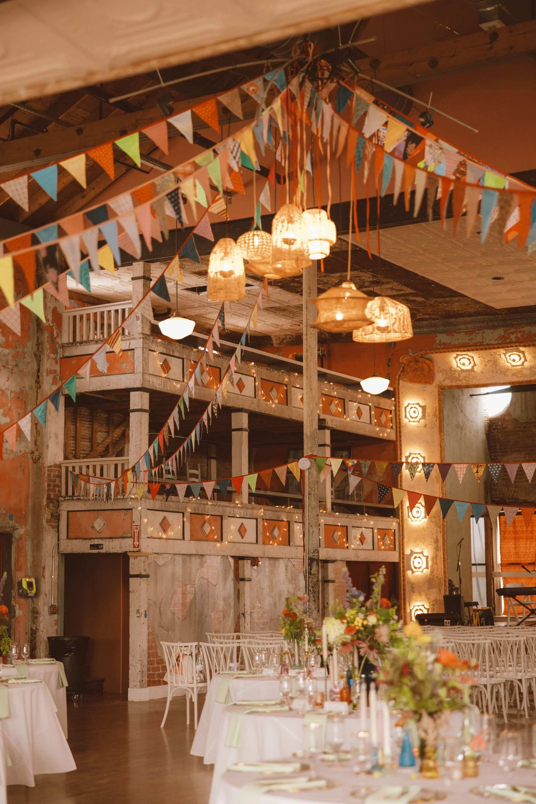 Little_Rock_Colorful_wedding_16.jpg