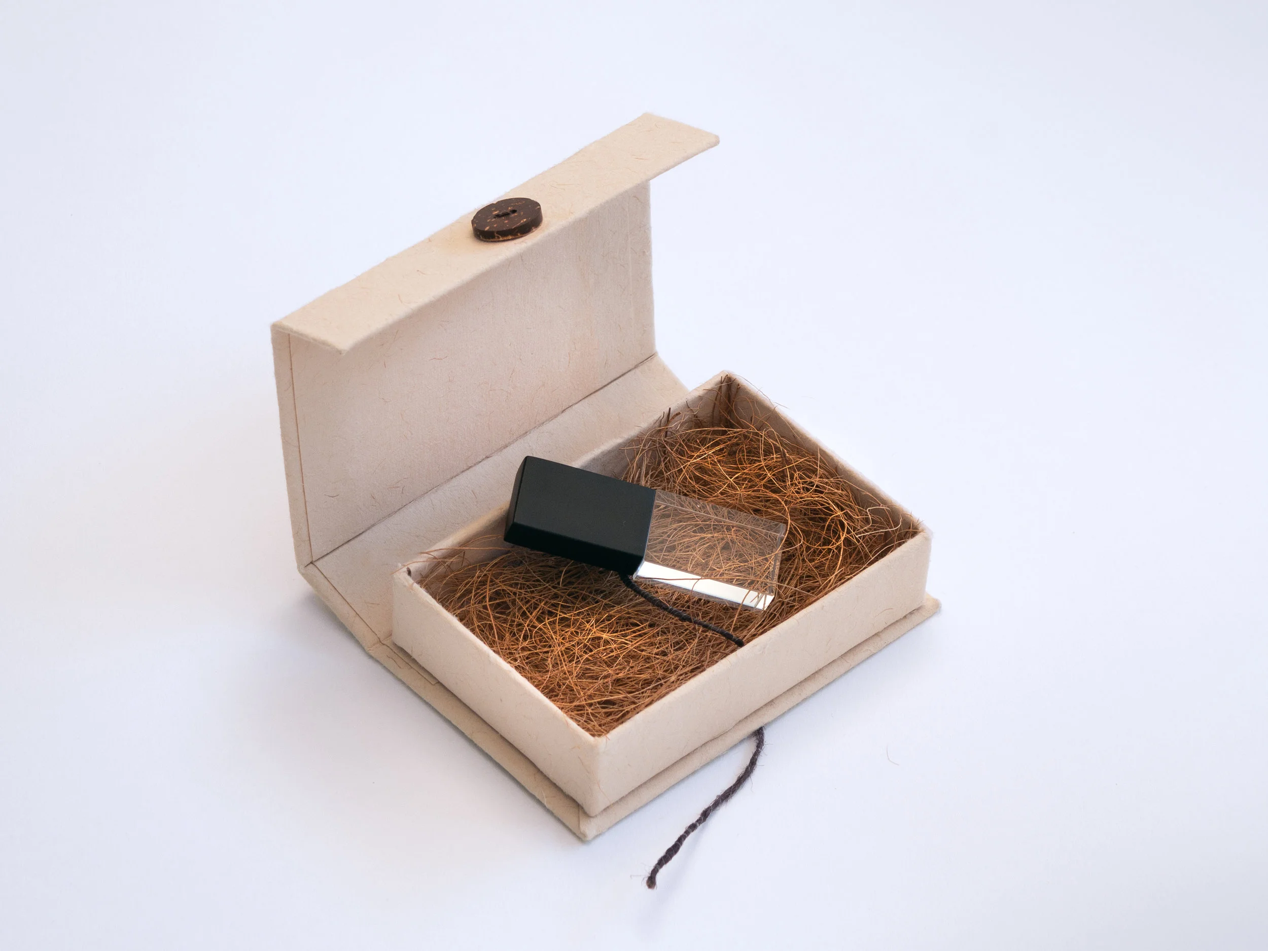 crystal_USB_and_box.jpg