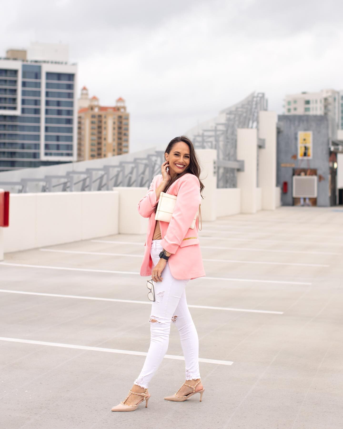 When your gorgeous friend nails their branding shoot. 💕💕 here are a few from the rooftop, downtown Sarasota.