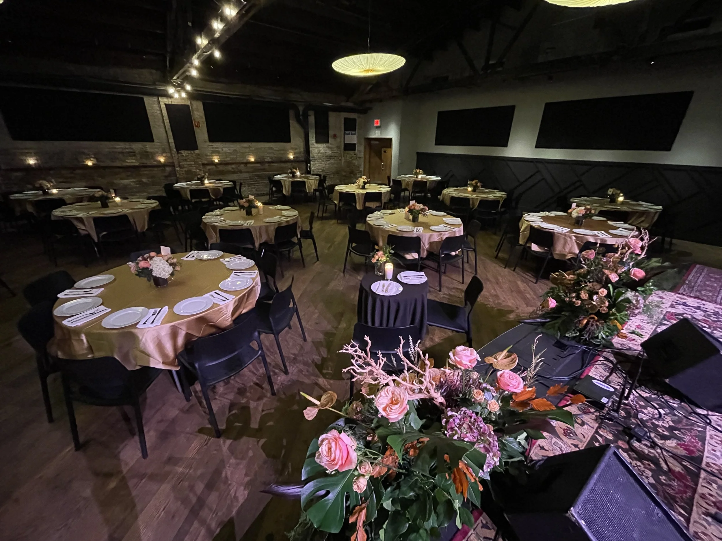 3 space seated dinner setup.jpg