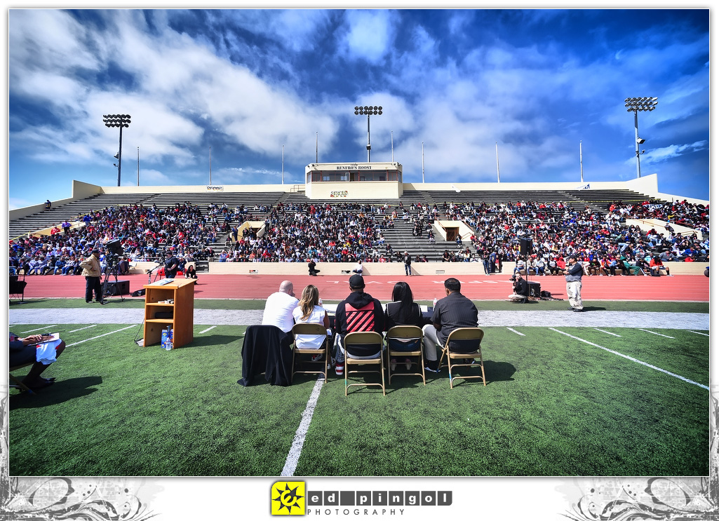 2018.09.06 - PitCCh In at Vallejo High School 14376.JPG